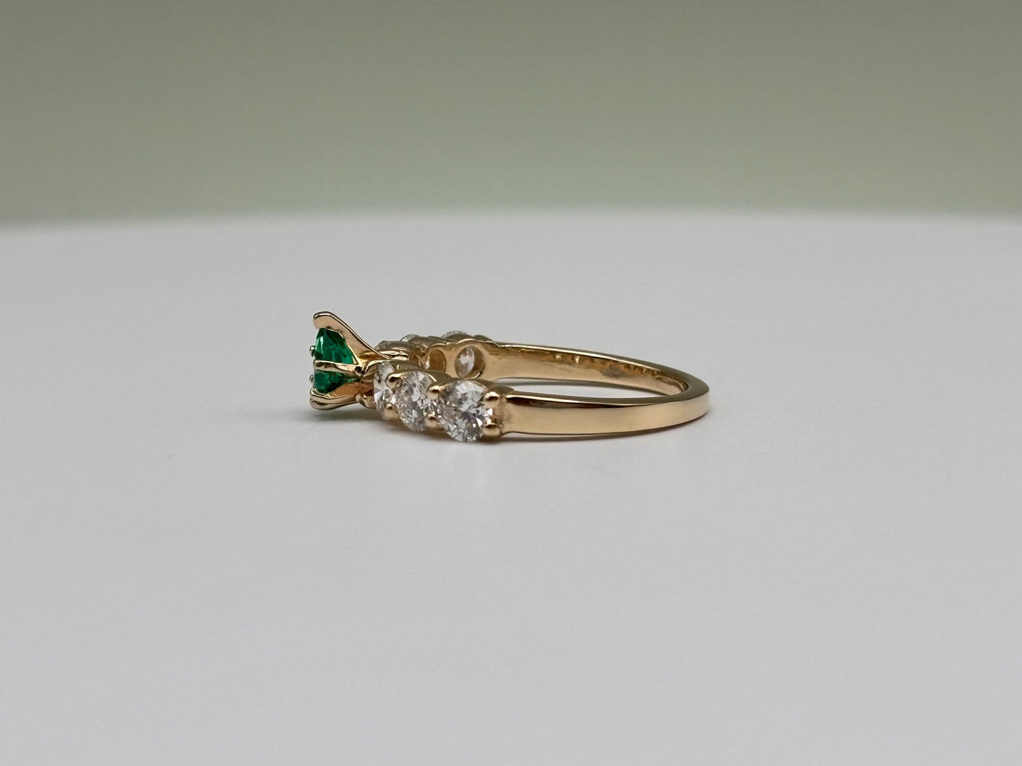 14k Yellow Gold Pear-Cut GIA Certified Colombian Emerald & Diamond Ring - 1.29 cttw