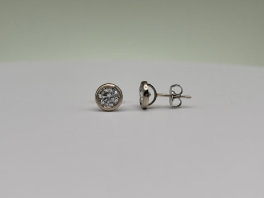 14k White Gold Solitaire Diamond Bezel Set Studs - 1 cttw