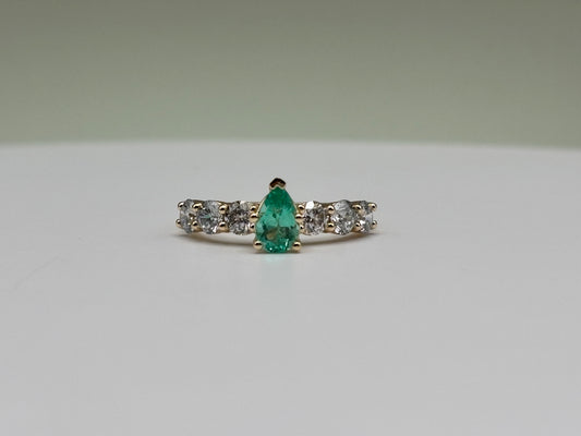 14k Yellow Gold Pear-Cut Colombian Emerald & Diamond Ring - 1.80 cttw