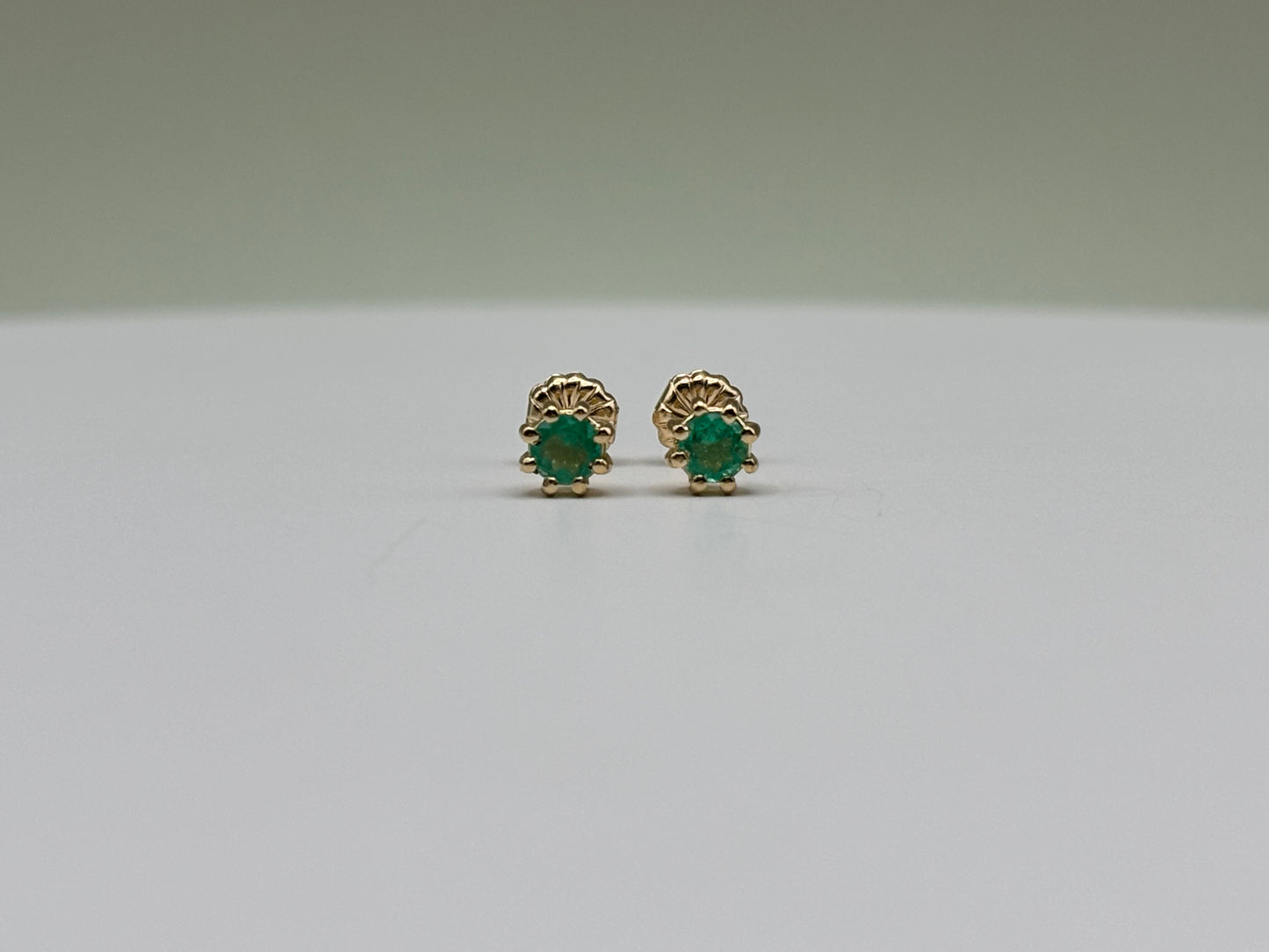 14k Yellow Gold Colombian Emerald Stud Earrings - 0.38 cttw