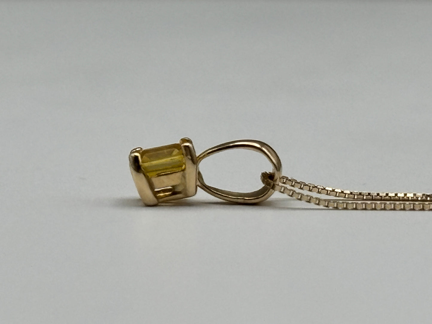 14k Yellow Gold Emerald-Cut Natural Yellow Ceylon Sapphire with 18" Box Chain - 0.16 ct