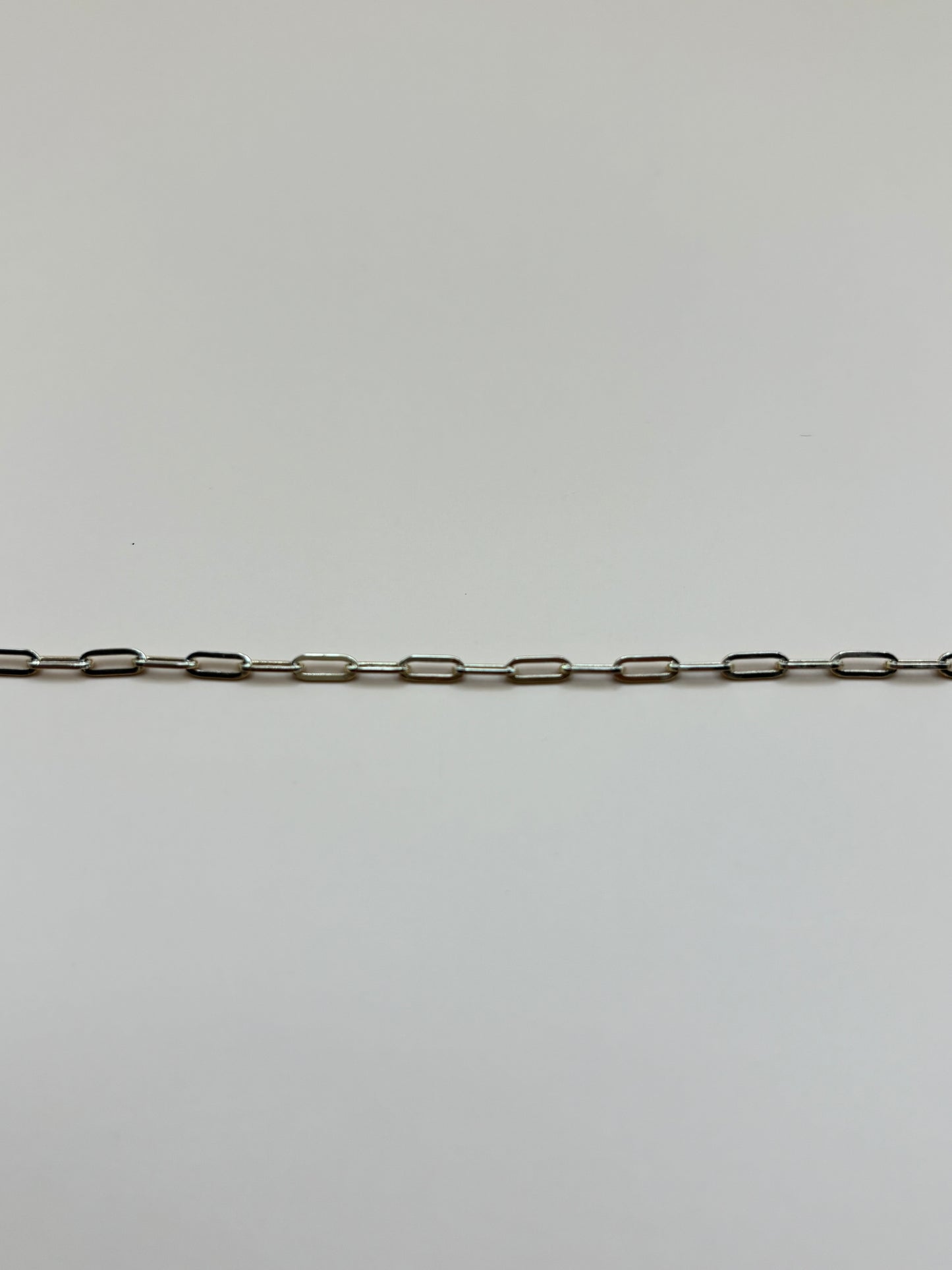 14k Yellow Gold 2.3mm Paperclip Link Chain - 18"