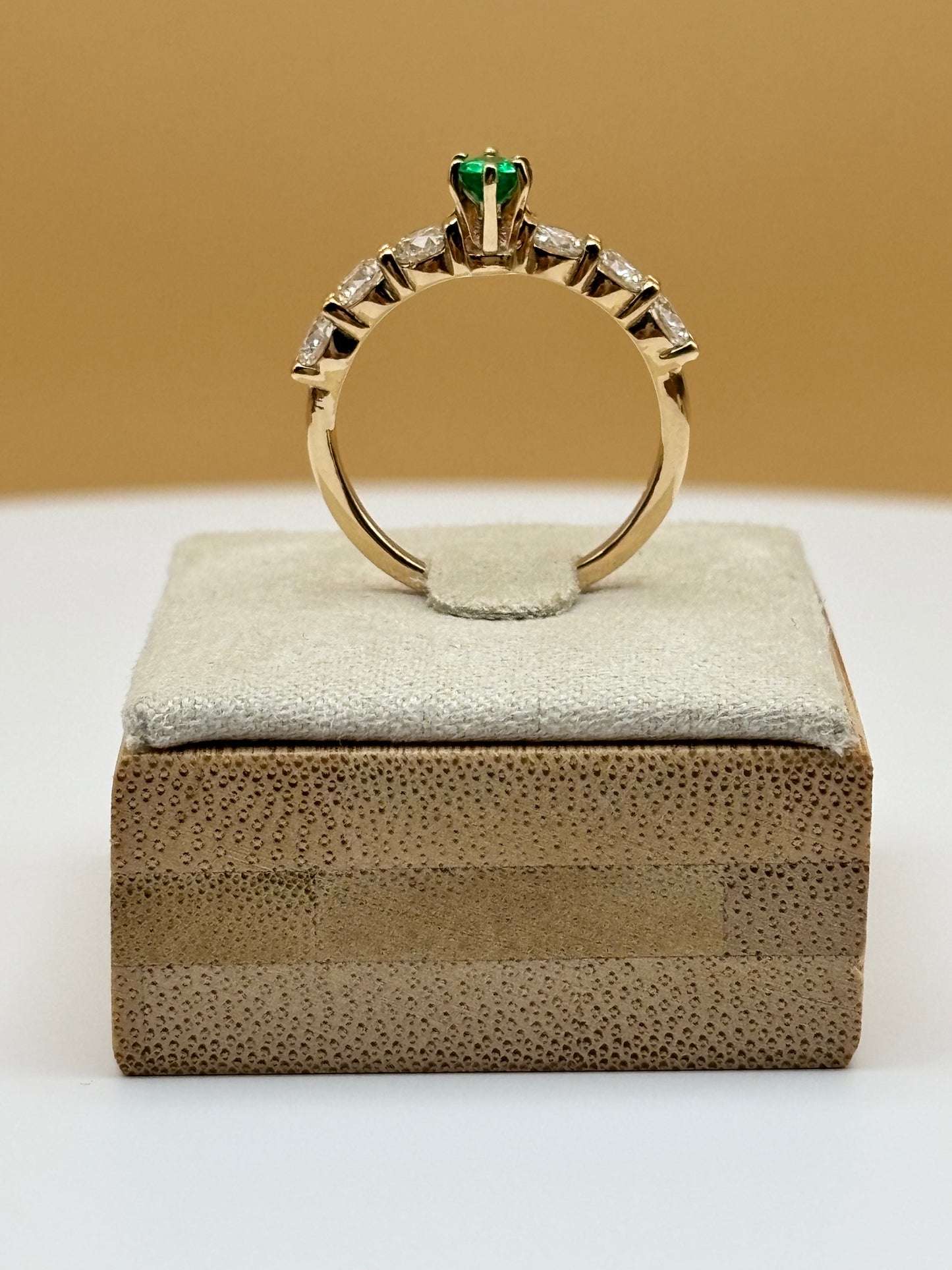 14k Yellow Gold Pear-Cut GIA Certified Colombian Emerald & Diamond Ring - 1.29 cttw