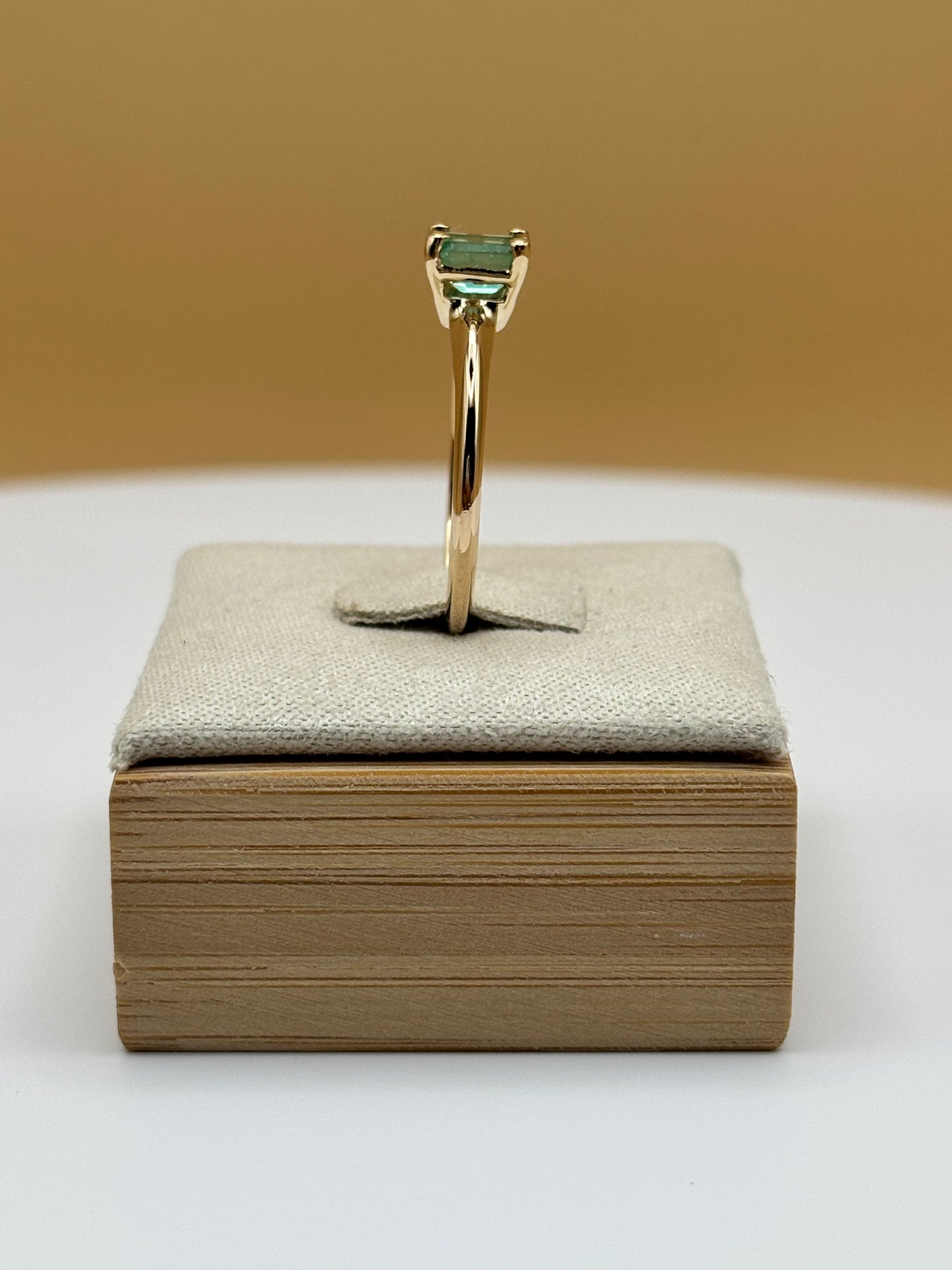 14k Yellow Gold Natural Emerald Solitaire Ring - 0.48 cttw
