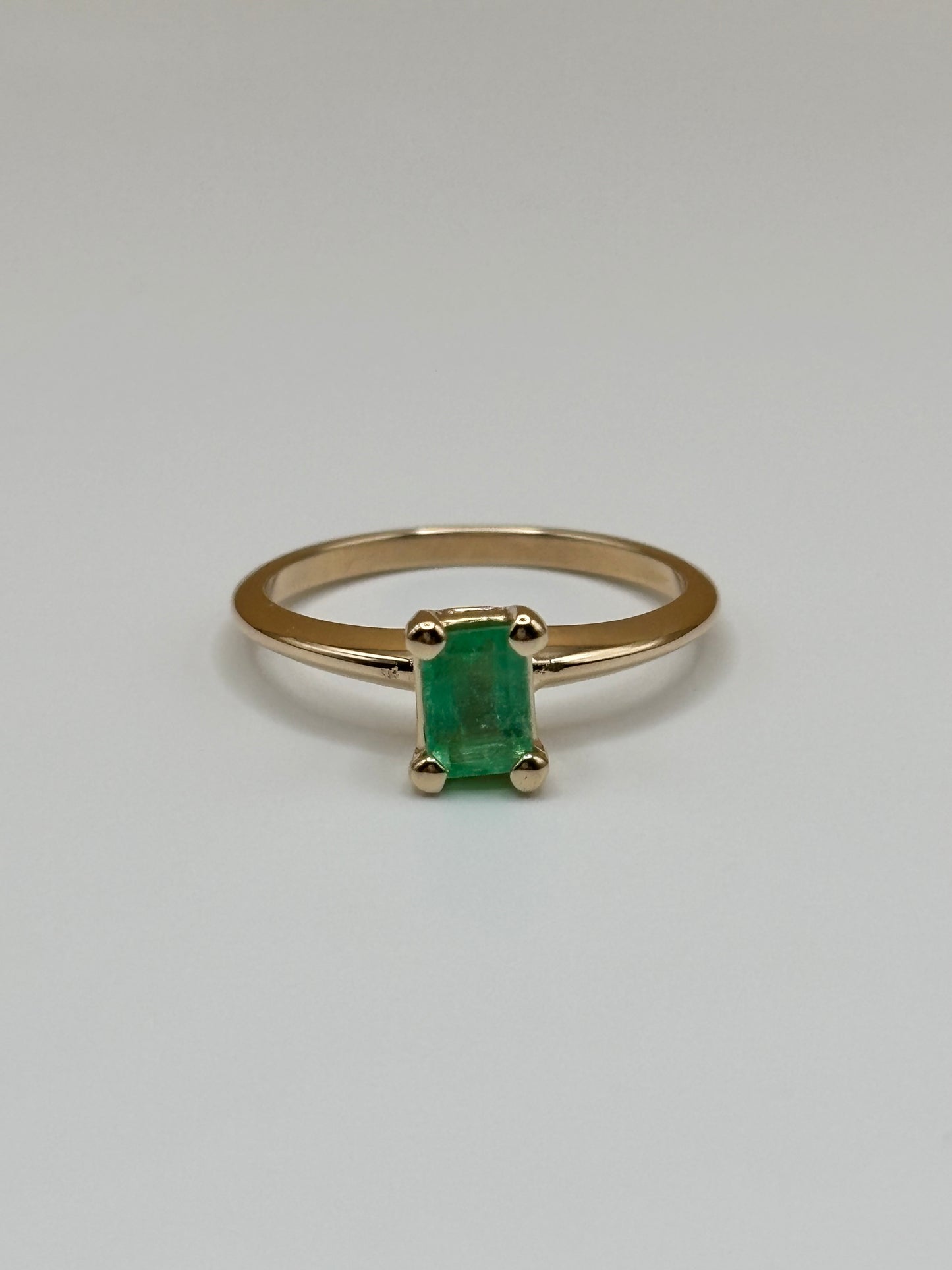 14k Yellow Gold Natural Emerald Solitaire Ring - 0.51 cttw