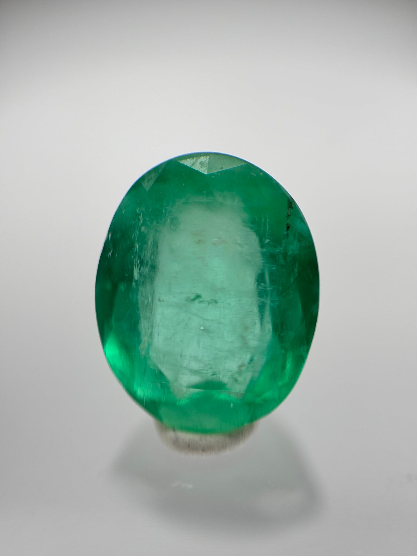 1.99 Carat Natural Vivid Green Loose Colombian Emerald - Oval Cut