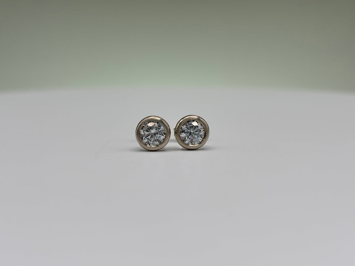 14k White Gold Solitaire Diamond Bezel Set Studs - 1 cttw