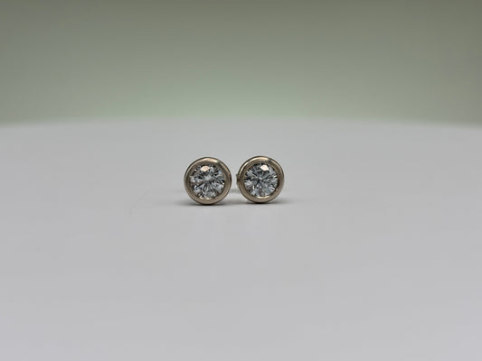 14k White Gold Solitaire Diamond Bezel Set Studs - 1 cttw