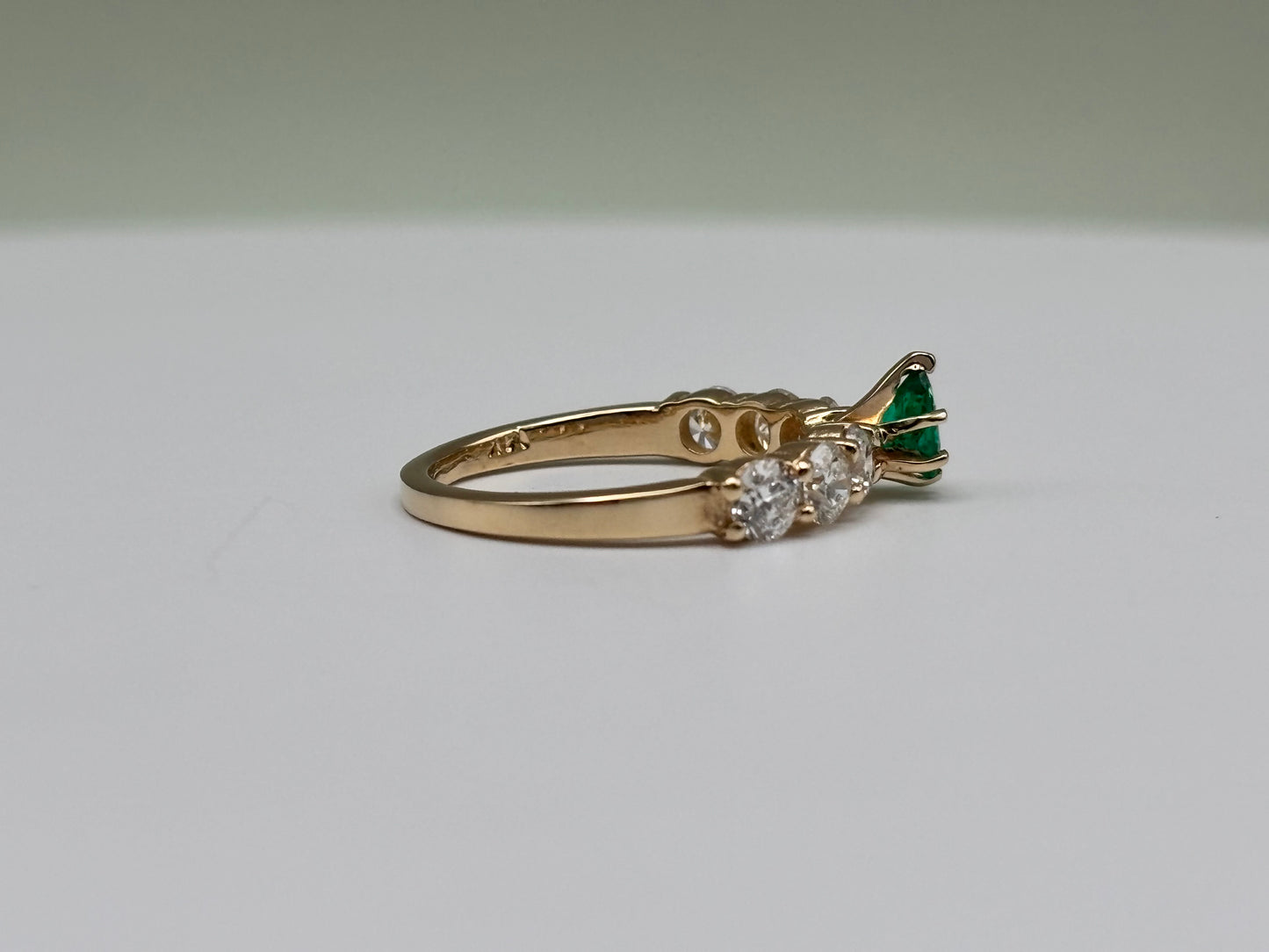 14k Yellow Gold Pear-Cut GIA Certified Colombian Emerald & Diamond Ring - 1.29 cttw