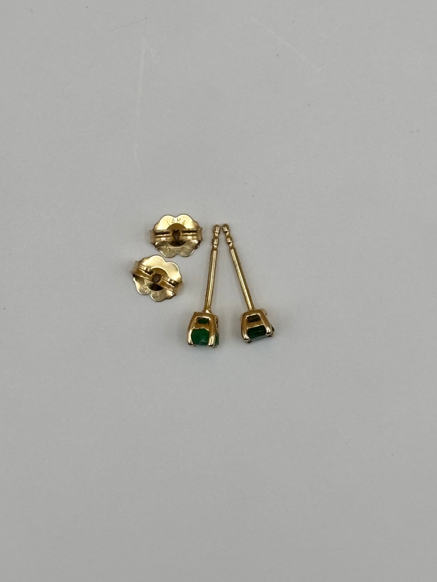 14k Yellow Gold Round Zambian Emerald Stud Earrings - 0.50 cttw